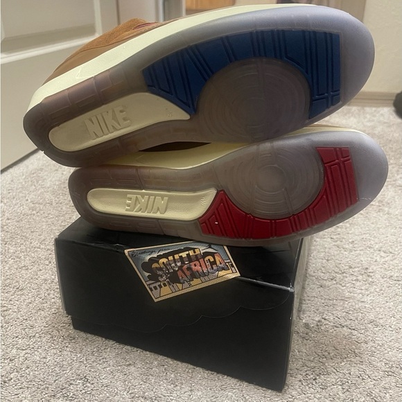 AIR JORDAN 2 RETRO LOW SP Detroit - Men’s - Picture 8 of 10